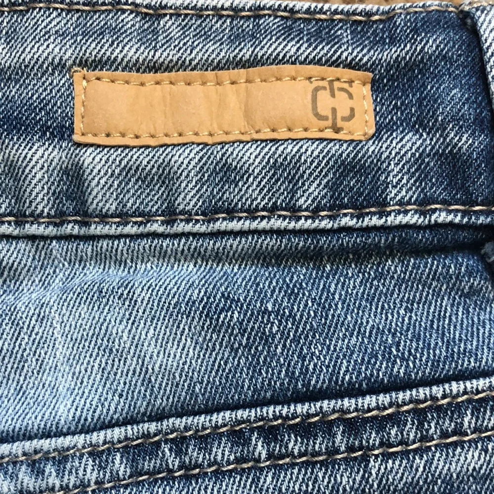 True‎ Craft Short Girls Size 16 Denim Blue Teen Junior Cuffed Raw Hem